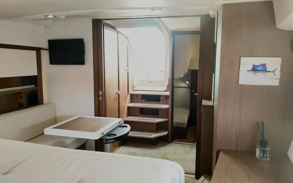 slider 33 Jeanneau Leader 36