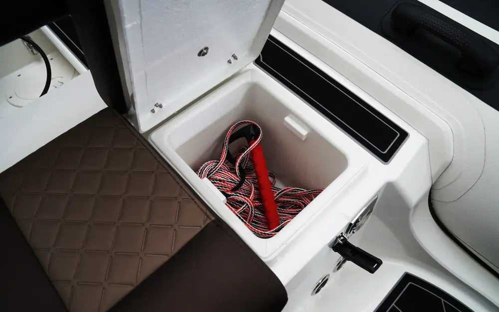 slider 7 Brig Navigator 24