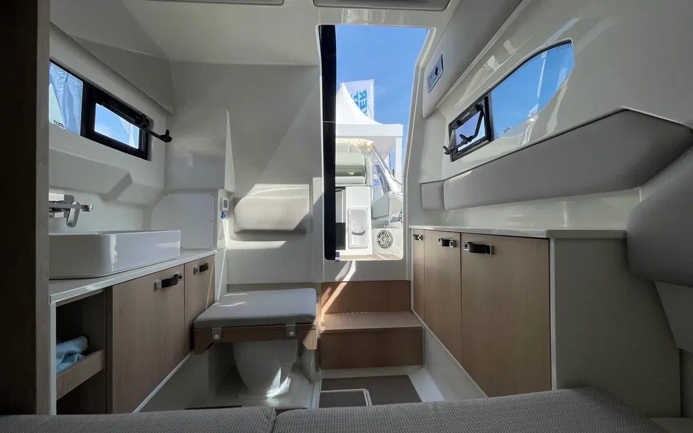 slider 11 Joker Boat Clubman 32