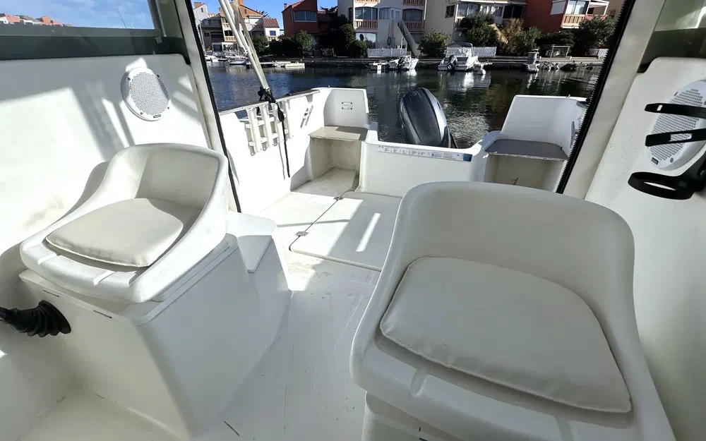 slider 10 Beneteau Antares 600