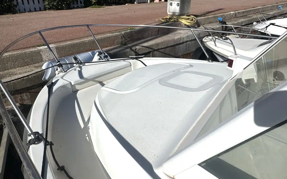 slider 16 Beneteau Antares 600