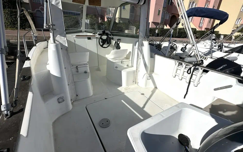 slider 3 Beneteau Antares 600