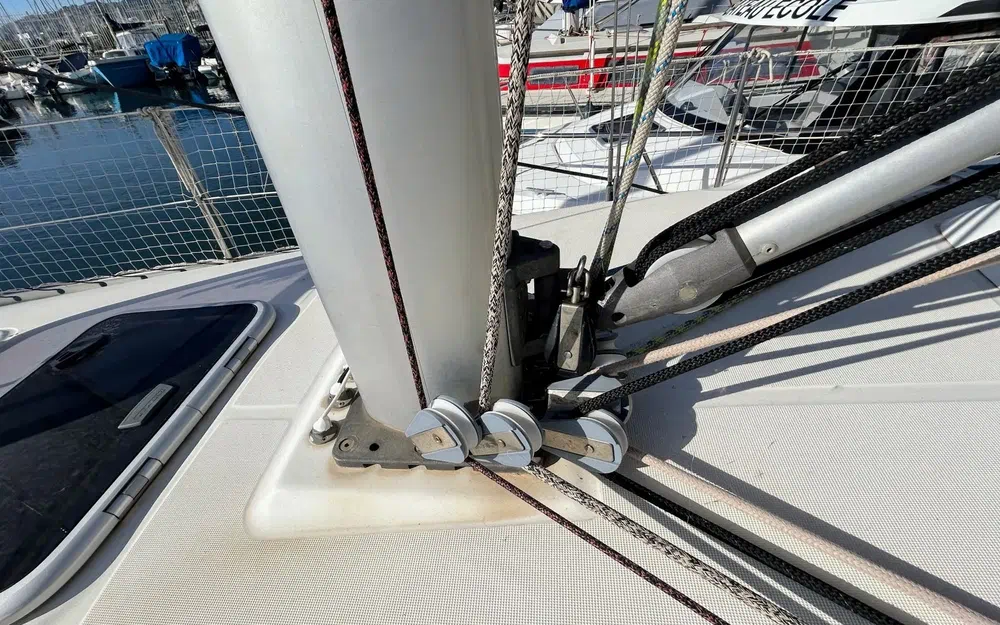 slider 9 Beneteau Oceanis 331 Clipper