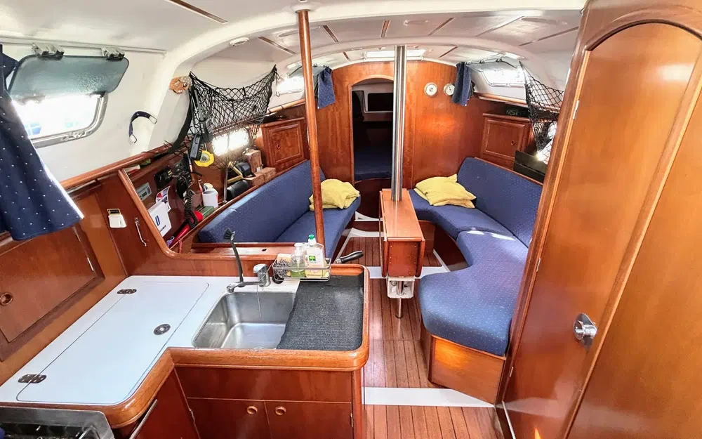 slider 11 Beneteau Oceanis 331 Clipper