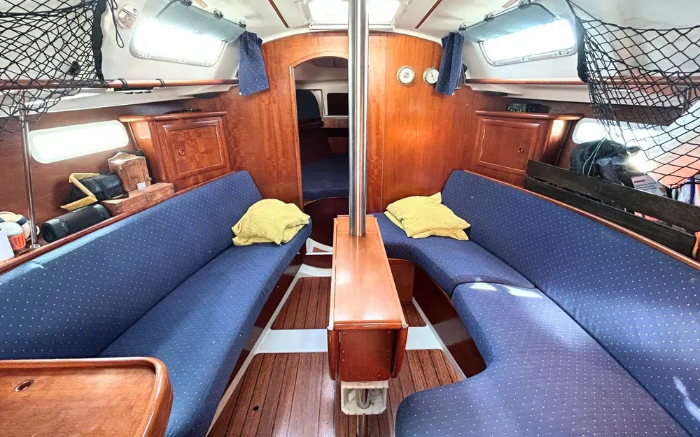 slider 12 Beneteau Oceanis 331 Clipper