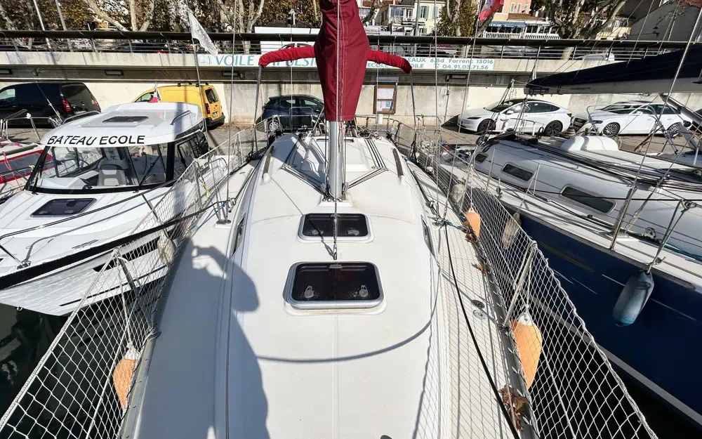 slider 5 Beneteau Oceanis 331 Clipper