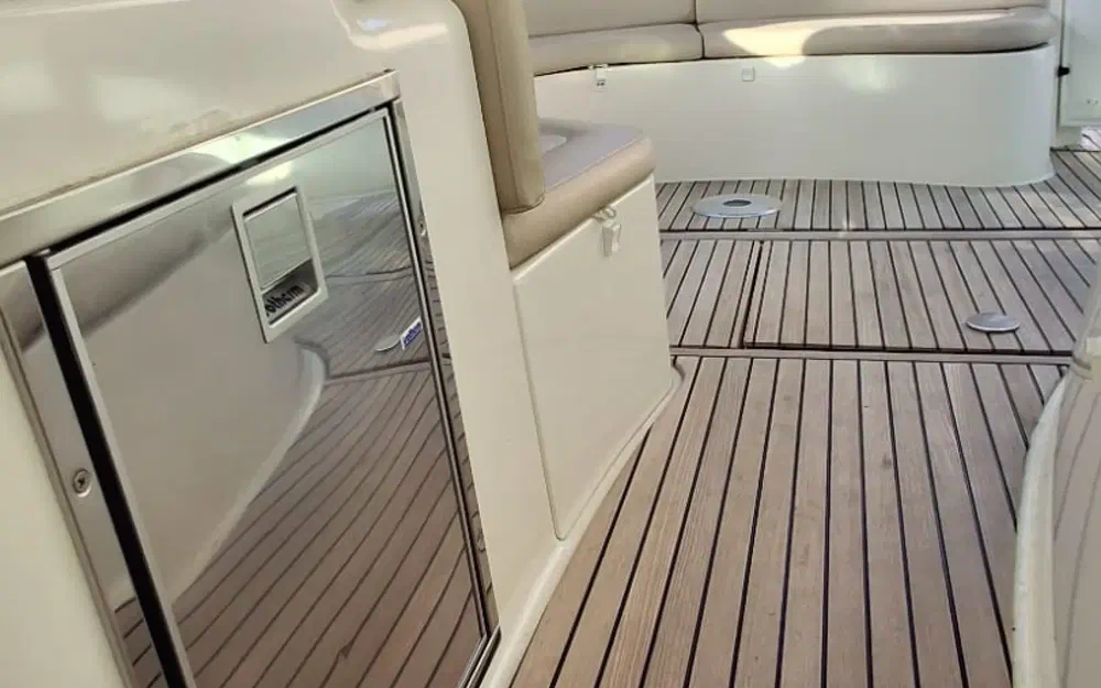 slider 12 Jeanneau Prestige 34Hard Top