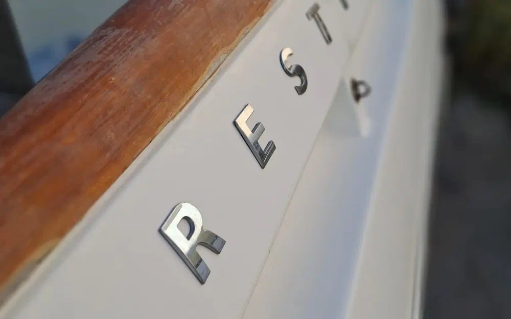 slider 4 Jeanneau Prestige 34