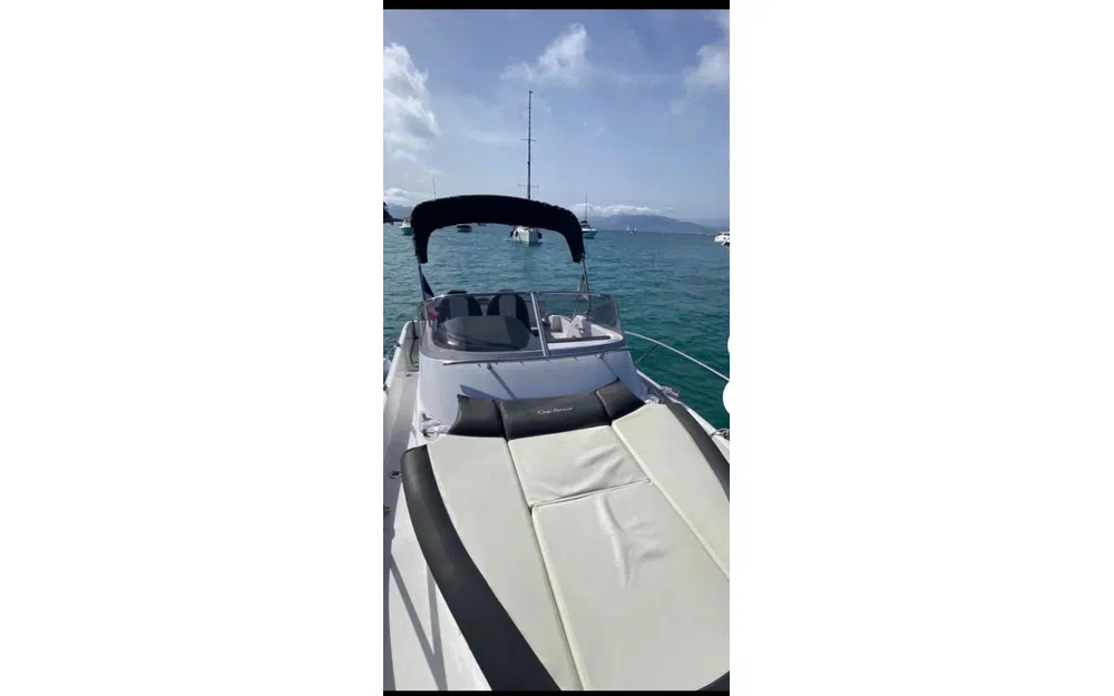 slider 18 B2 Marine Cap Ferret 702