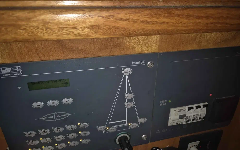 slider 17 Bavaria  30 Cruiser