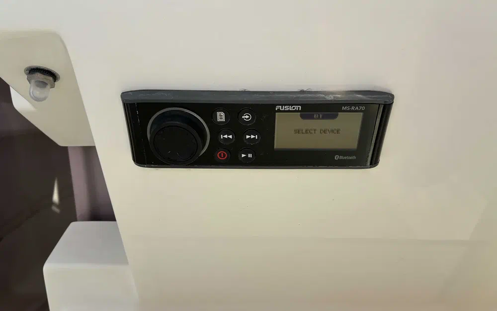 slider 11 Pacific Craft  625 Open