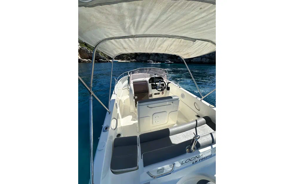 slider 4 Pacific Craft  625 Open