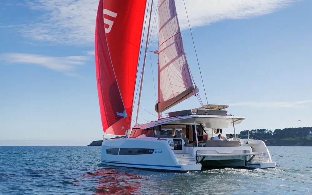 slider 25 Fountaine Pajot FP 48