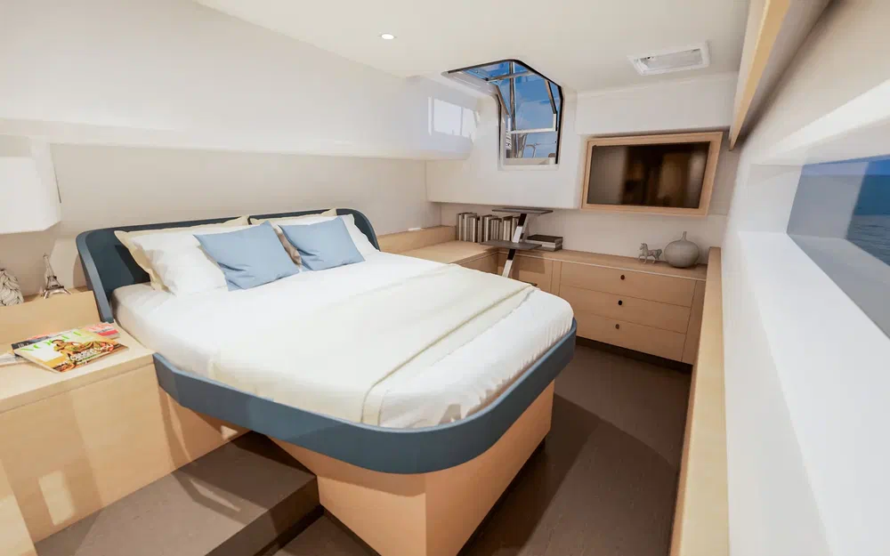 slider 20 Fountaine Pajot FP 48