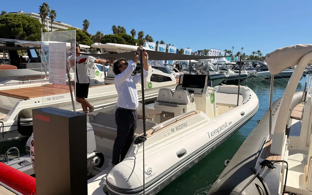 slider 2 Capelli Tempest 800