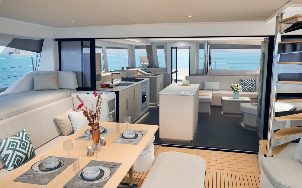 slider 17 Fountaine Pajot FP 55