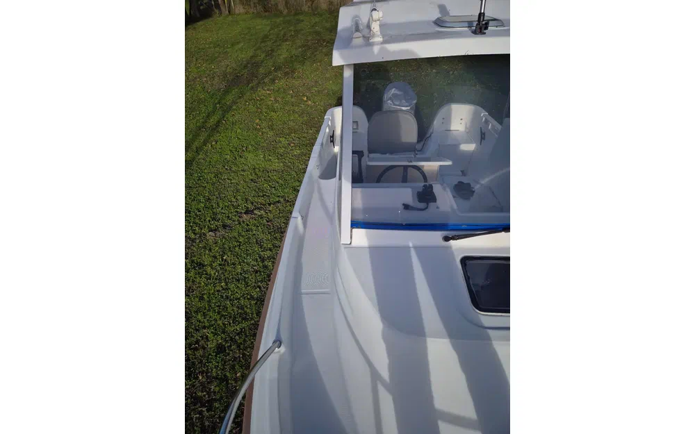 slider 11 Beneteau Antares 500 Calanque