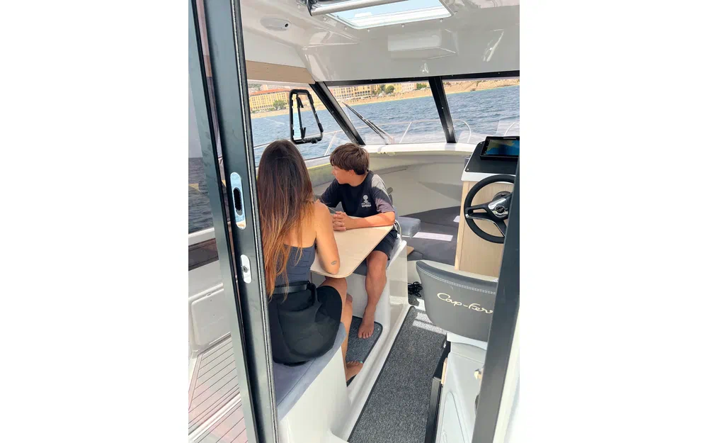 slider 8 B2 Marine 228 TOURING 