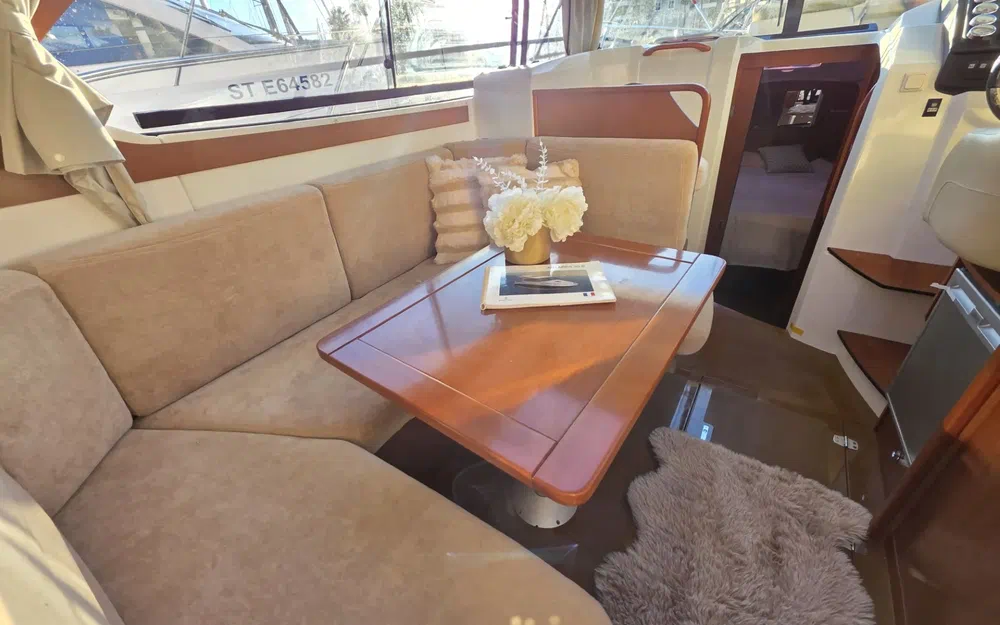 slider 14 Beneteau Antares 30 S