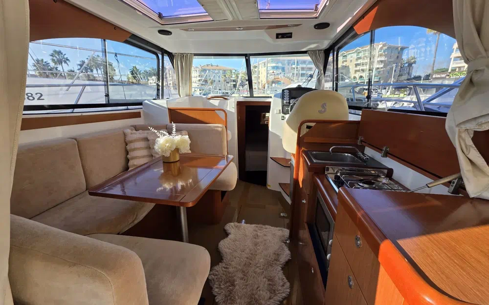 slider 11 Beneteau Antares 30 S