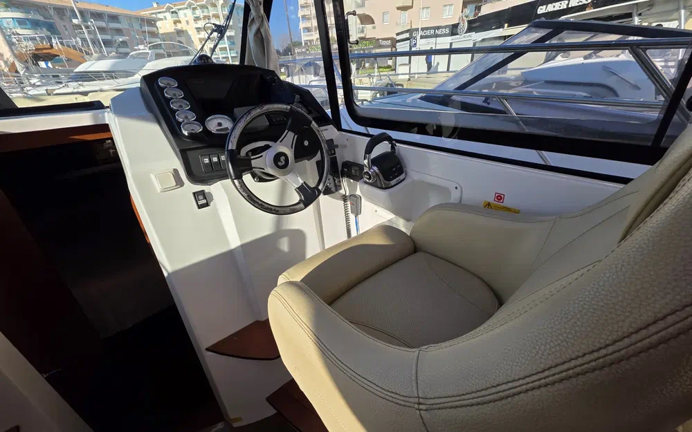slider 18 Beneteau Antares 30 S