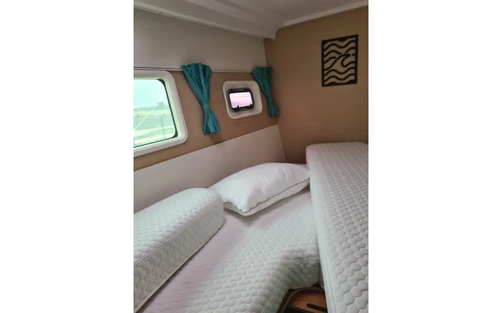 slider 14 Lagoon  400