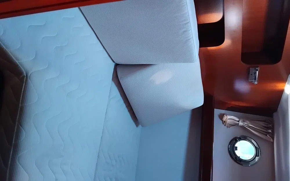 slider 19 Beneteau Swift Trawler 42