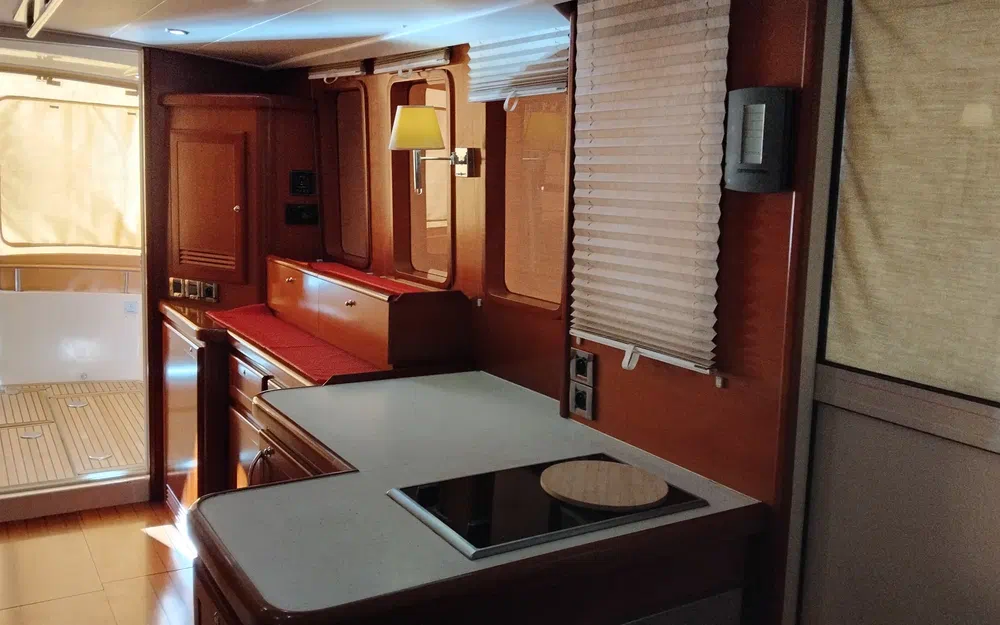 slider 22 Beneteau Swift Trawler 42