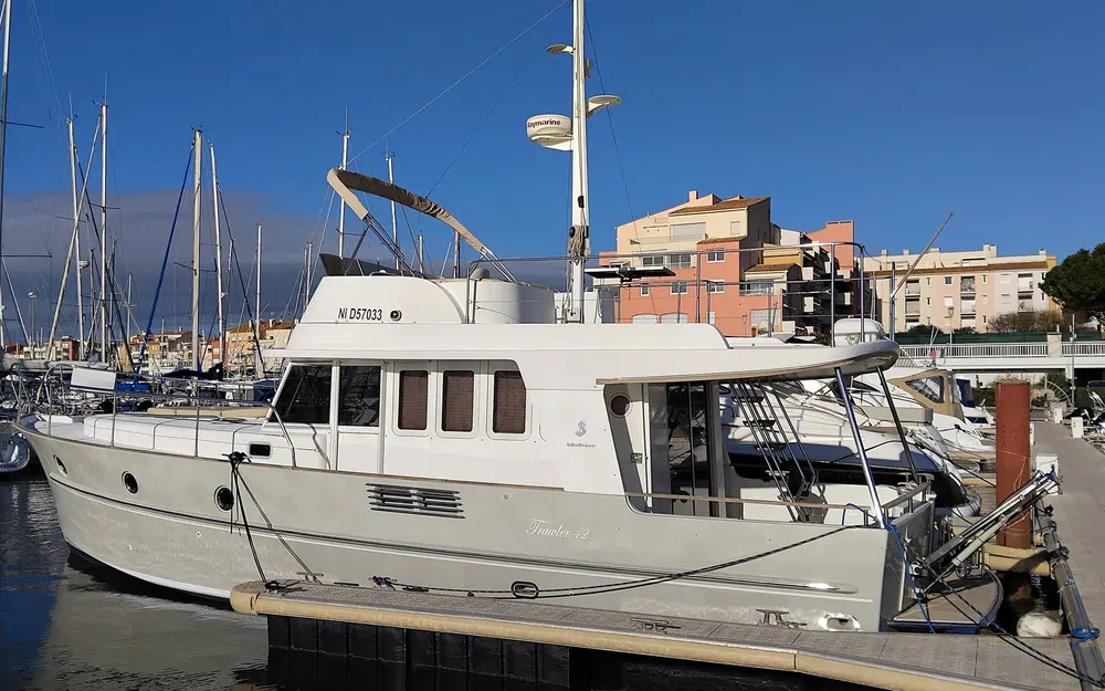 slider 2 Beneteau Swift Trawler 42