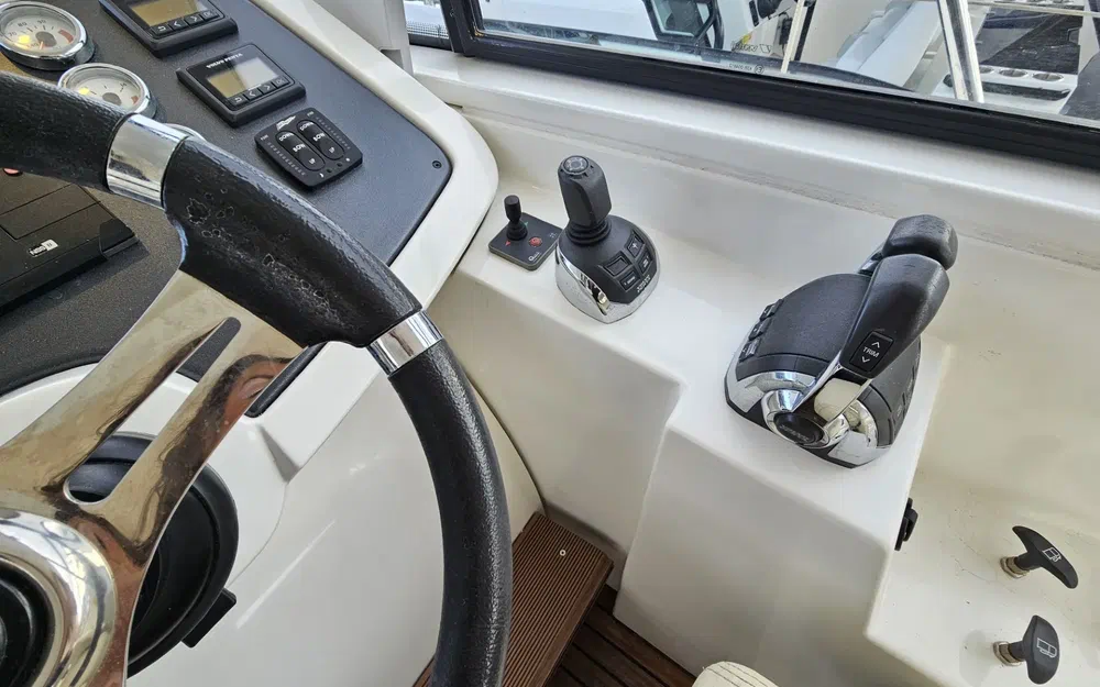 slider 23 Beneteau Flyer Gran Turismo 34