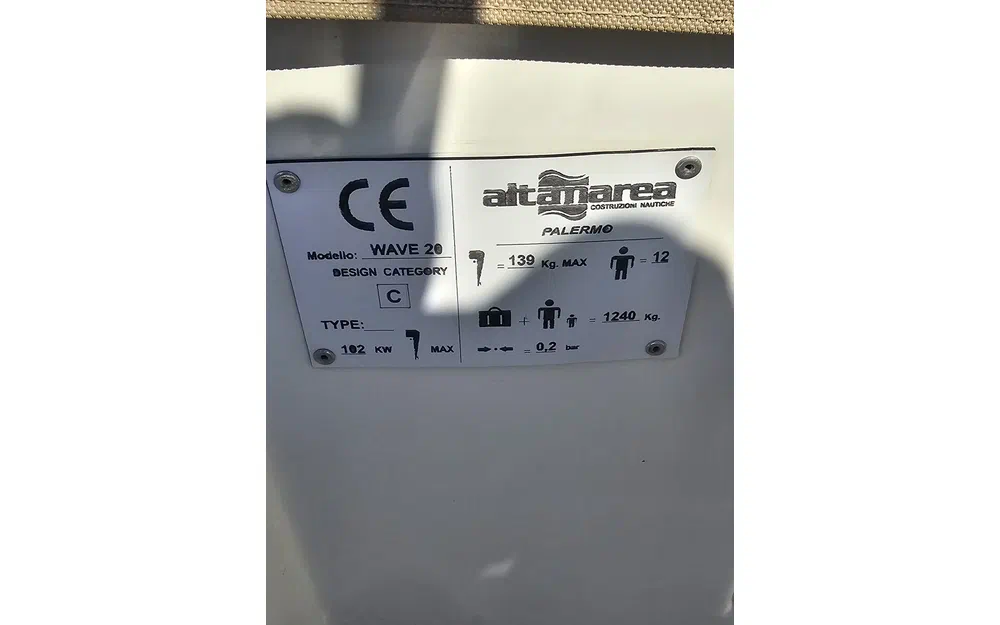 slider 5 Altamarea Wave 20