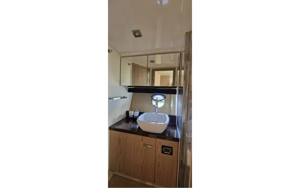 slider 9 Sessa Marine C38