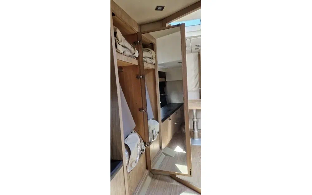 slider 11 Sessa Marine C38