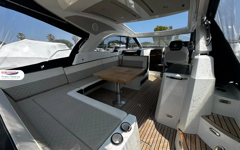 slider 3 Jeanneau Leader 33