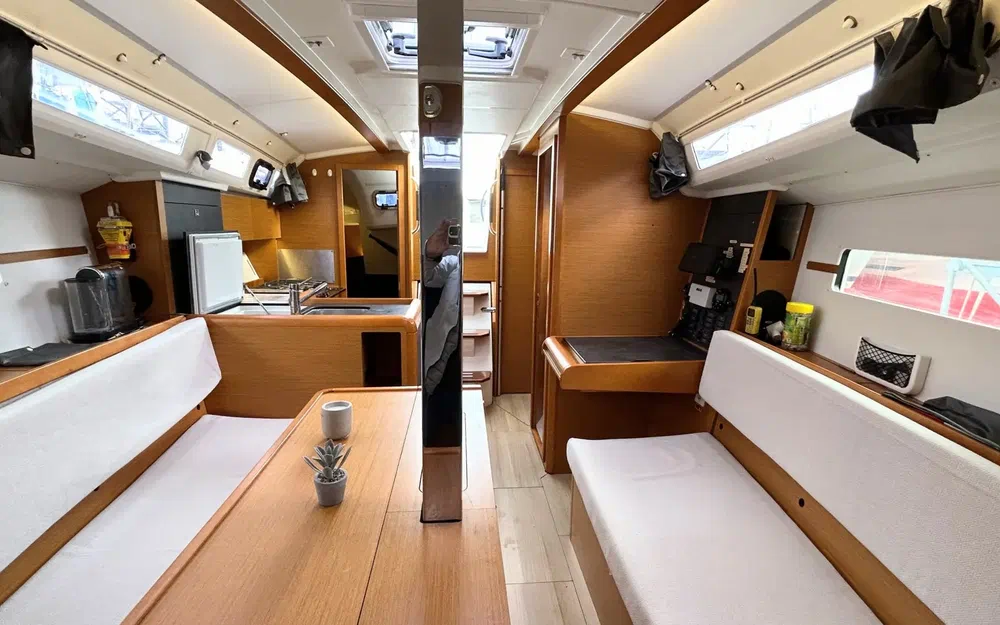slider 14 Jeanneau Sun Odyssey 349