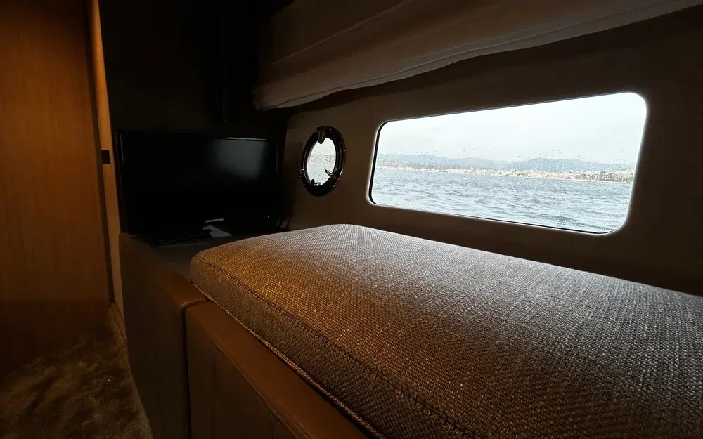 slider 40 Cranchi T 36 Crossover