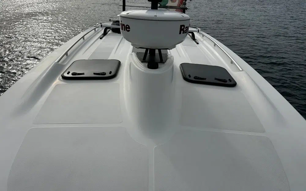 slider 17 Cranchi T 36 Crossover