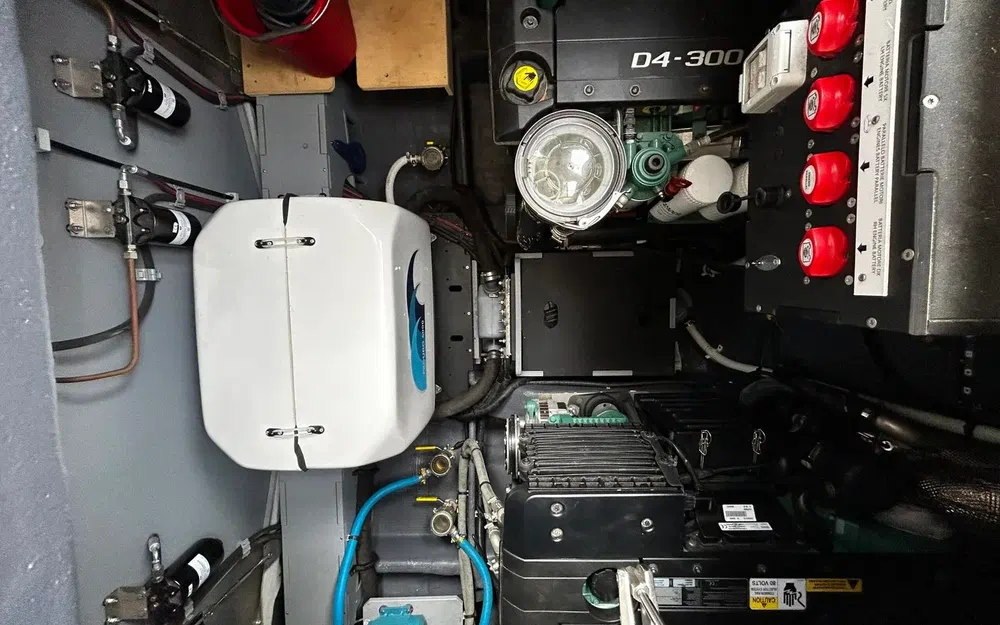 slider 42 Cranchi T 36 Crossover