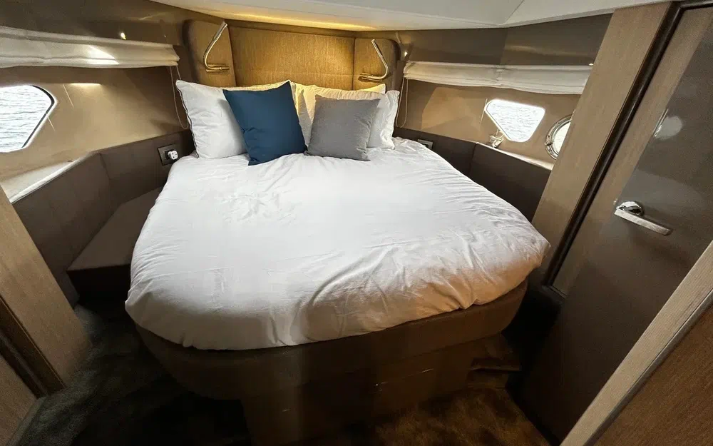 slider 30 Cranchi T 36 Crossover