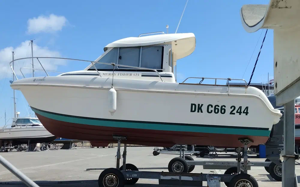 slider 0 Jeanneau Merry Fisher 625