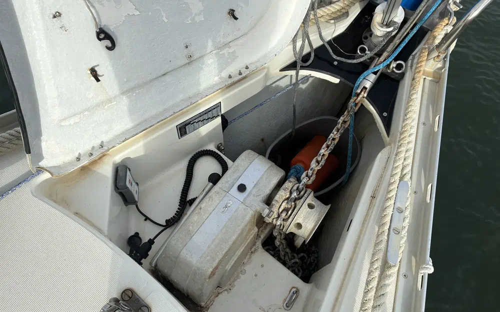 slider 16 Jeanneau Sun Odyssey 37.1