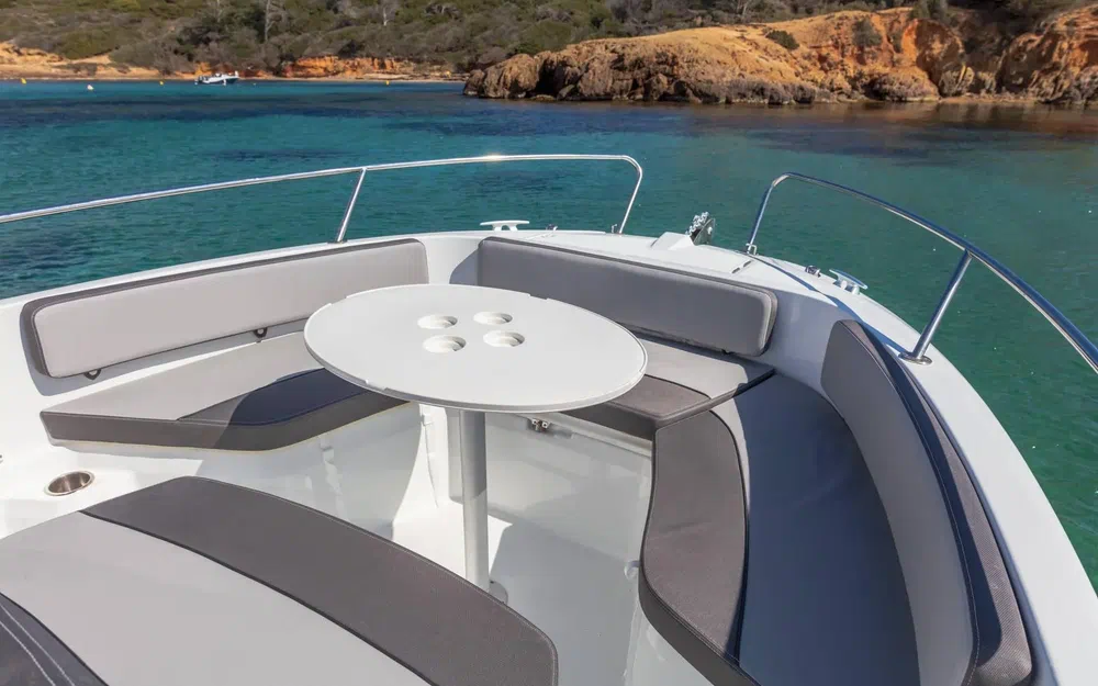 slider 2 Jeanneau Cap Camarat 6.5 CC