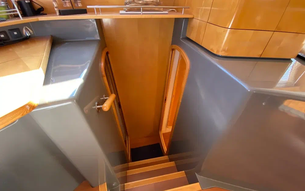 slider 38 Fountaine Pajot Cumberland 44