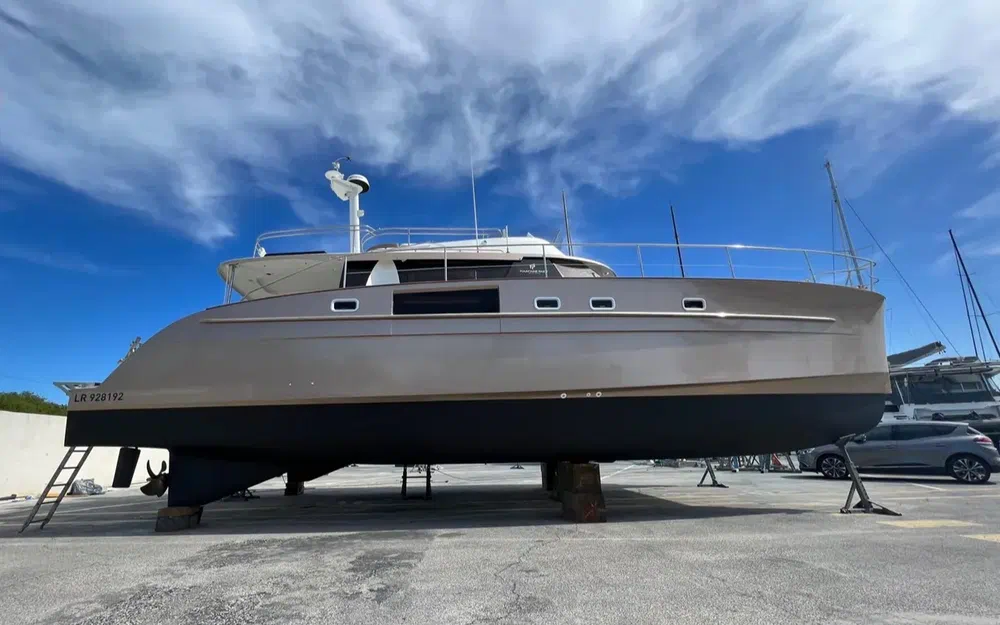 slider 3 Fountaine Pajot Cumberland 44