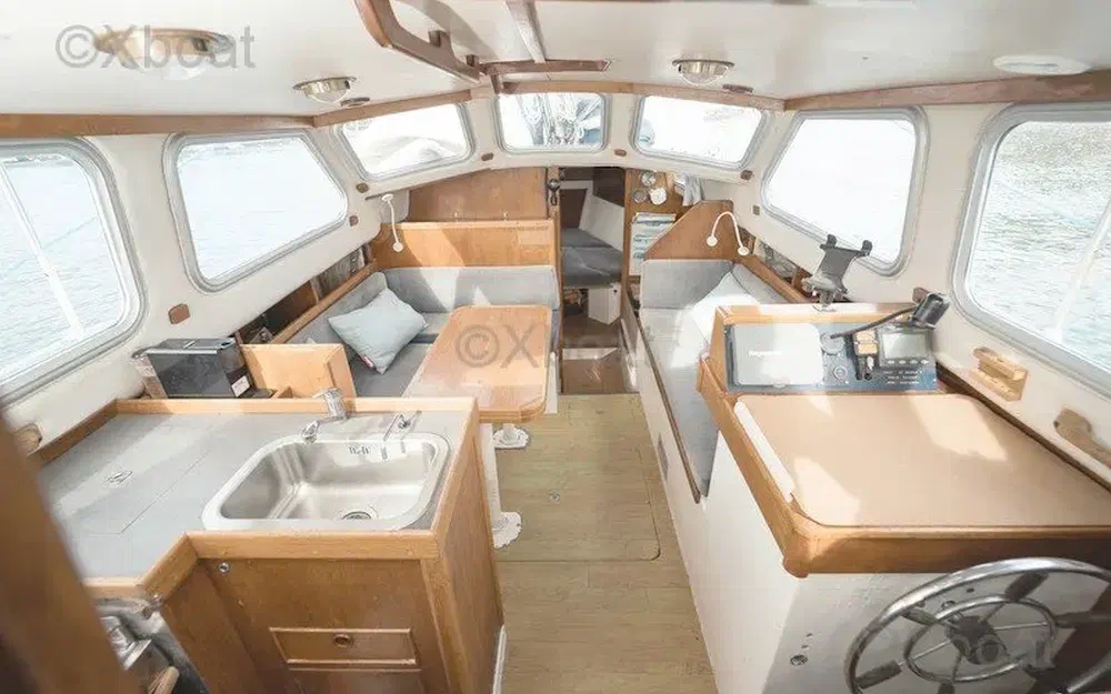 slider 3 Trident Marine Trident 35 Voyager