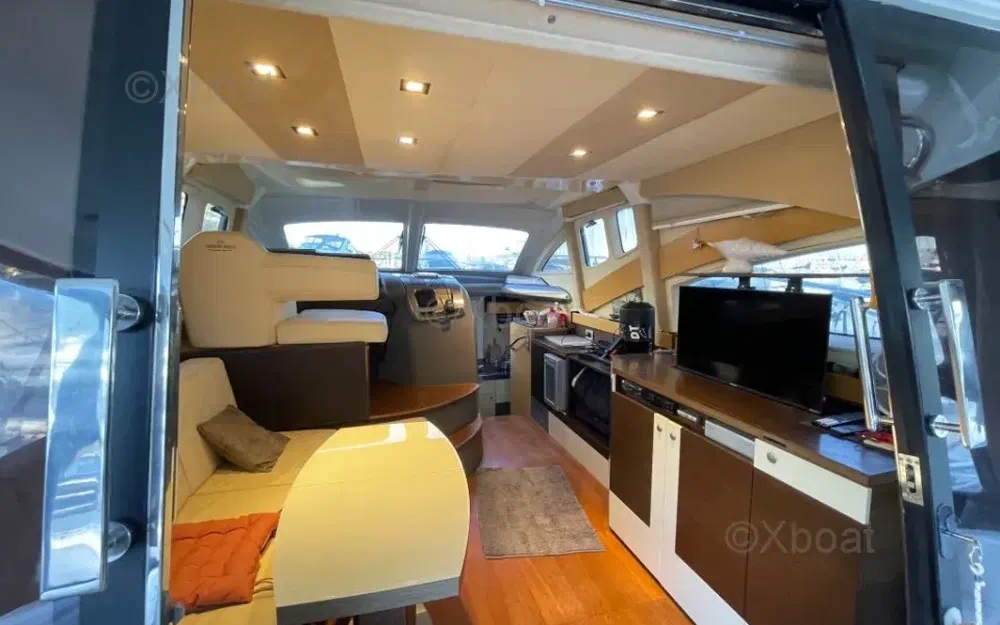 slider 4 Cranchi Atlantique 43