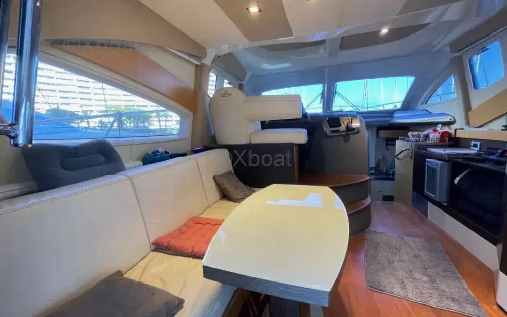 slider 6 Cranchi Atlantique 43