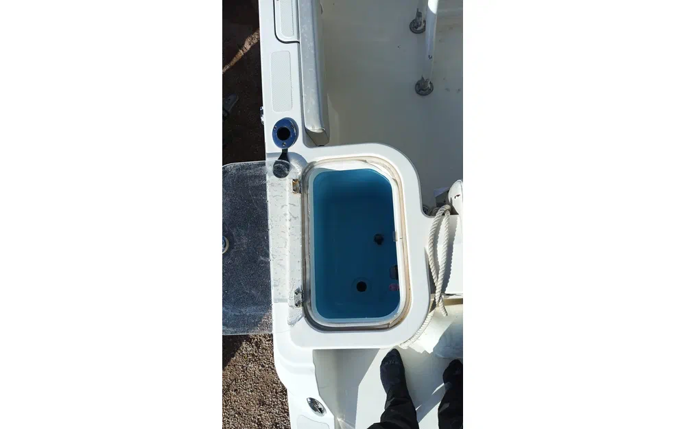 slider 4 Wellcraft Fisherman 222