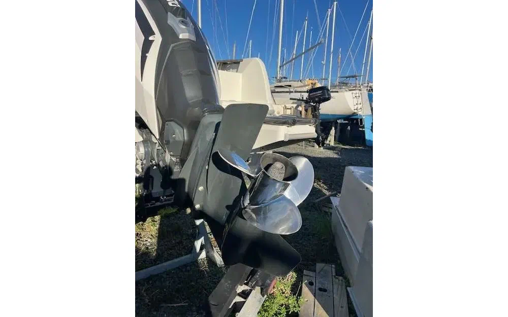 slider 4 Beneteau Barracuda 9 Fly