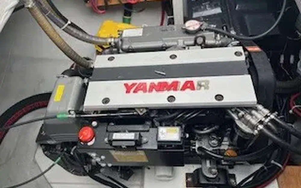 slider 41 Lagoon  42